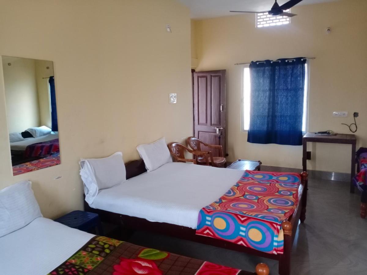 Homestay Sitaram Guest Hause *